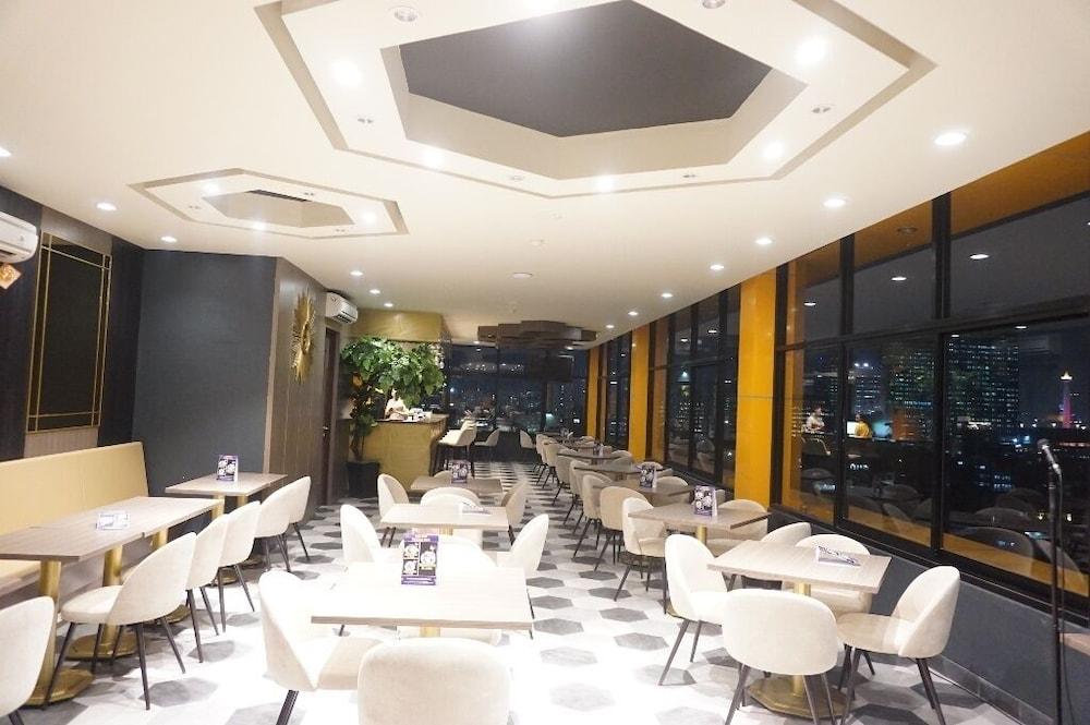 Arthama Tanah Abang Jakarta Exterior photo