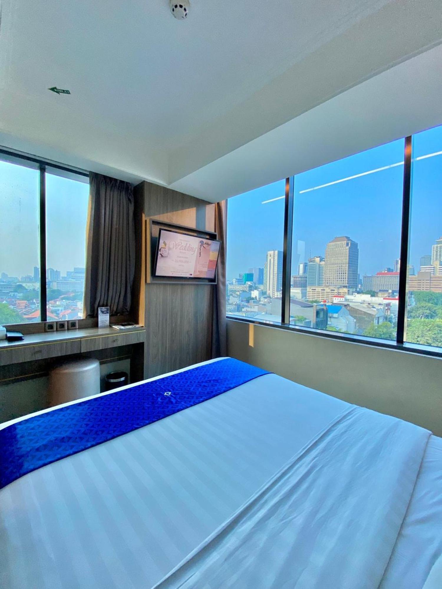 Arthama Tanah Abang Jakarta Exterior photo